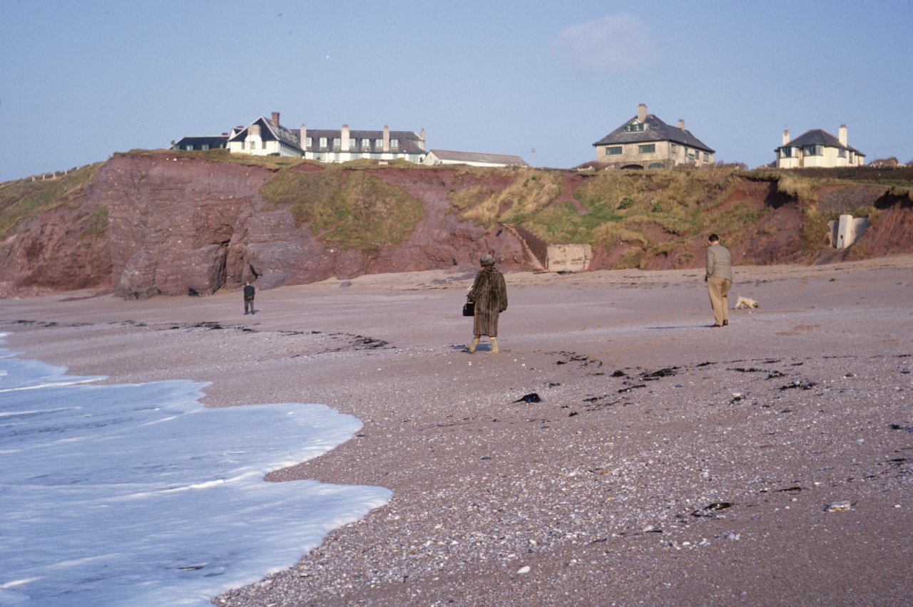 213 Adrians folks and dog Thurlestone Xmas 1963-s